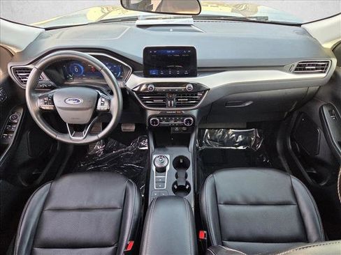 Used 2022 Ford Escape SEL w/ Technology Package image 16