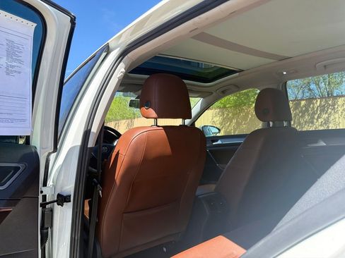 Used 2017 Volkswagen Golf Alltrack SE image 22