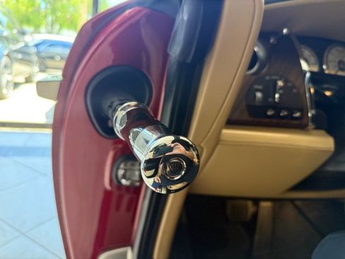 Used 2019 Rolls-Royce Wraith image 30