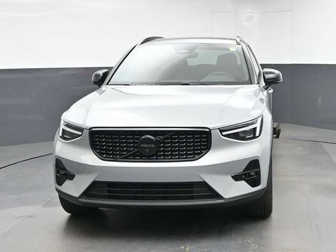 New 2026 Volvo XC40 B5 Ultra w/ Protection Package Premier AWD/4WD image 3