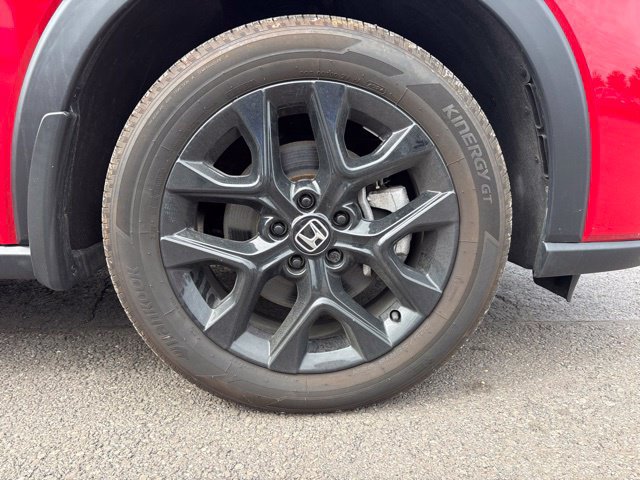 Used 2025 Honda HR-V Sport image 6