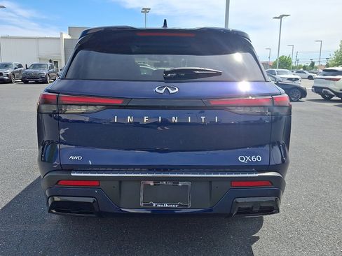 Certified 2023 INFINITI QX60 Luxe w/ Cargo Package AWD/4WD image 5