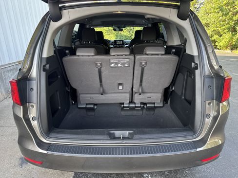 Used 2018 Honda Odyssey EX-L image 12