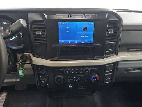 Used 2023 Ford F250 XLT image 10