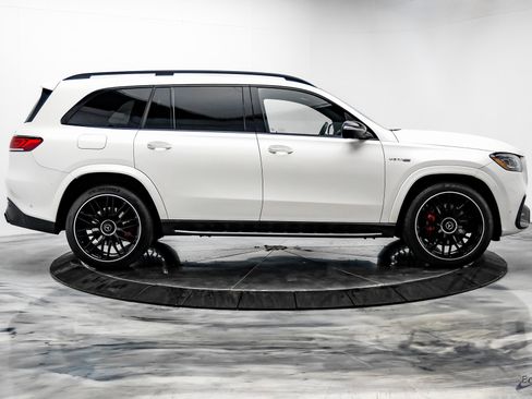 Used 2022 Mercedes-Benz GLS 63 AMG 4MATIC w/ Warmth & Comfort Package image 16
