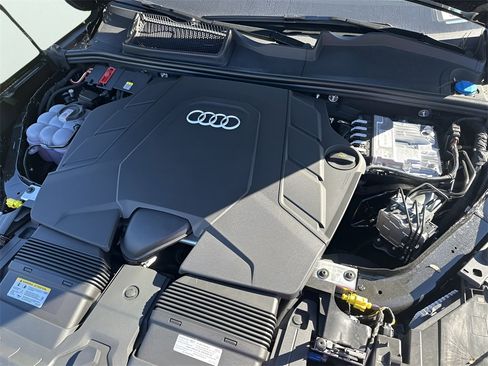 New 2025 Audi Q7 3.0T Premium Plus image 52