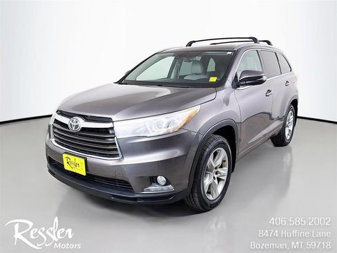 Used 2014 Toyota Highlander Limited w/ Driver Technology Package AWD/4WD image 1