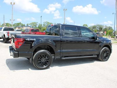 Used 2025 Ford F150 Lariat AWD/4WD image 12