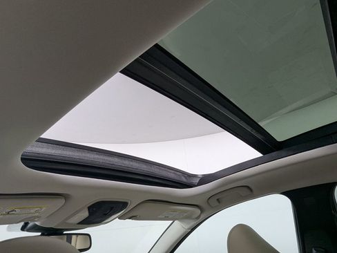 Used 2020 INFINITI QX50 Luxe w/ Navigation Package image 26