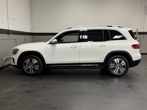 Used 2026 Mercedes-Benz GLB 250 image 8