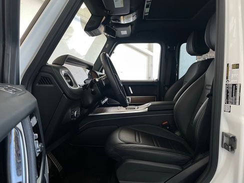 Used 2025 Mercedes-Benz G 550 image 20