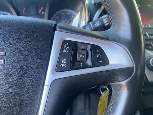 Used 2013 GMC Terrain SLT image 21