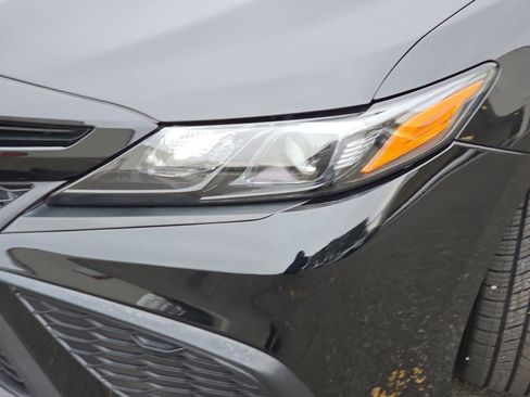 Used 2024 Toyota Camry SE image 36