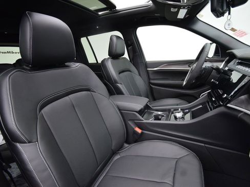 New 2026 Jeep Grand Cherokee Limited image 19