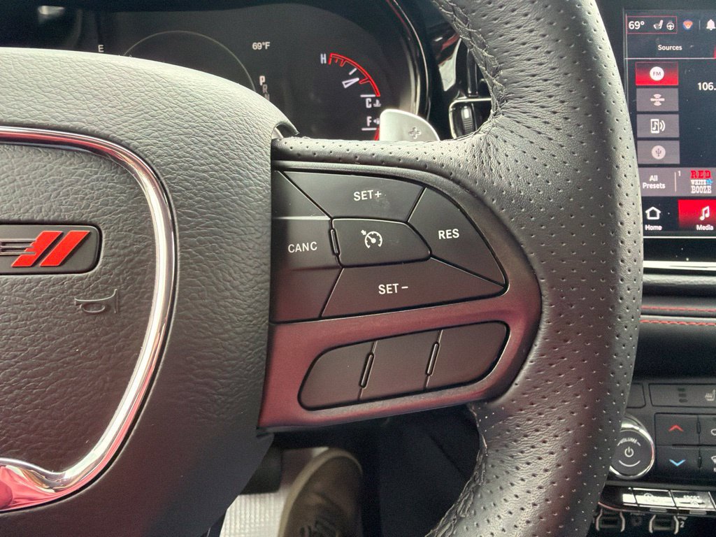 Used 2025 Dodge Durango GT AWD/4WD image 33