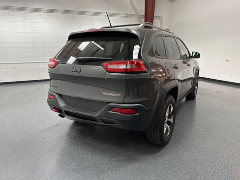 Used 2014 Jeep Cherokee Trailhawk w/ Leather Interior Group image 4