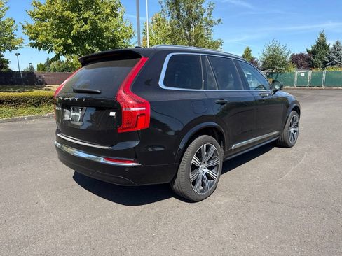 Used 2024 Volvo XC90 T8 Ultimate w/ Protection Package Premier AWD/4WD image 7