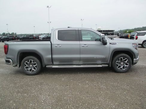 New 2026 GMC Sierra 1500 SLT w/ SLT Premium Plus Package AWD/4WD image 3