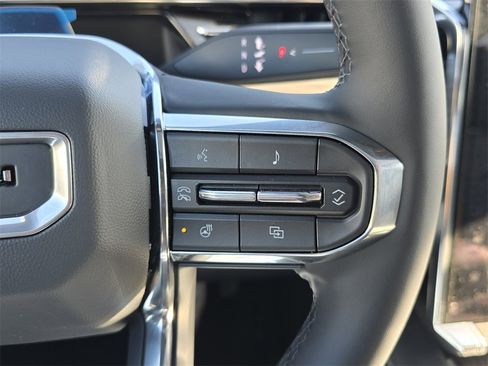 New 2025 GMC Sierra EV Denali image 18