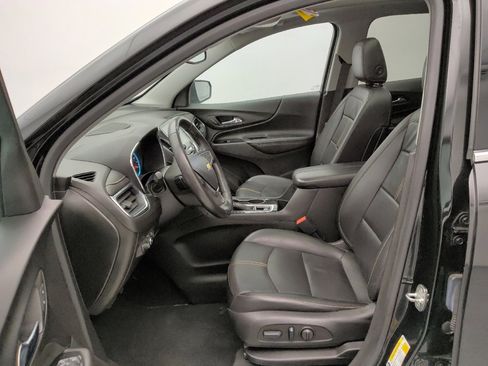 Used 2022 Chevrolet Equinox Premier AWD/4WD image 17