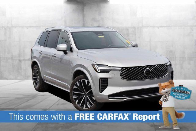 Used 2025 Volvo XC90 B6 Plus AWD/4WD image 2