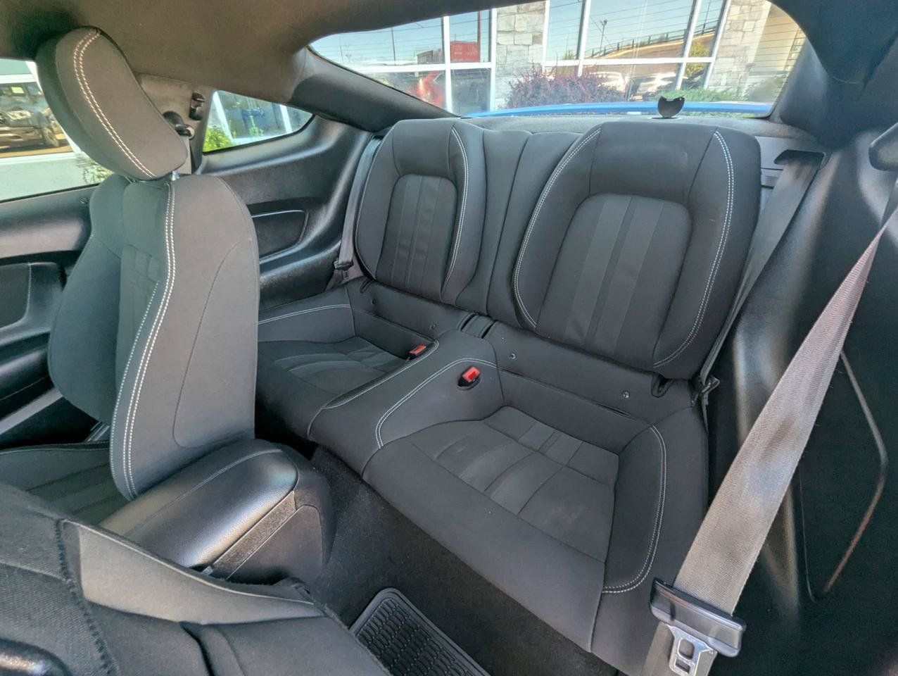 Used 2019 Ford Mustang Coupe w/ Equipment Group 101A RWD image 20