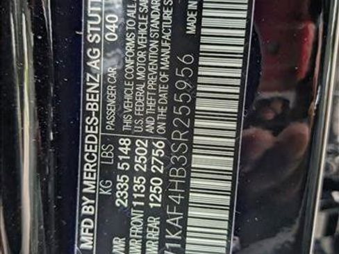 Used 2025 Mercedes-Benz C 300 4MATIC Sedan image 25