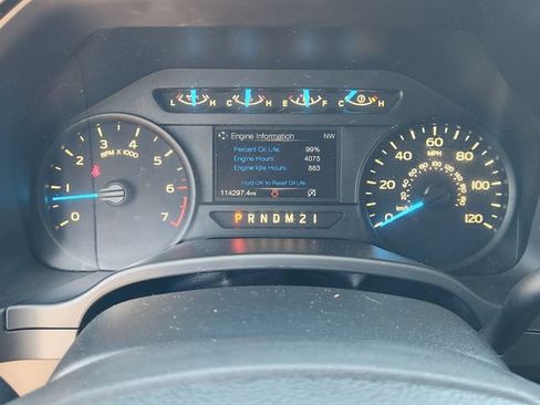 Used 2017 Ford F150 XL w/ Equipment Group 101A Mid RWD image 15