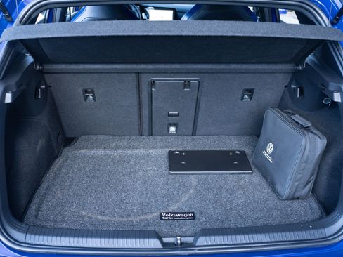 Used 2023 Volkswagen Golf 20th Anniversary Edition image 7