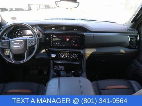 Certified 2025 GMC Sierra 1500 AT4 w/ AT4 Premium Package image 17