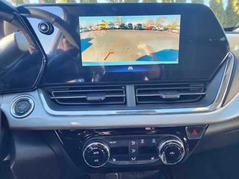 New 2026 Chevrolet Trax LT image 32