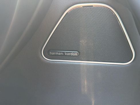 Used 2022 Maserati Levante GT AWD/4WD image 22