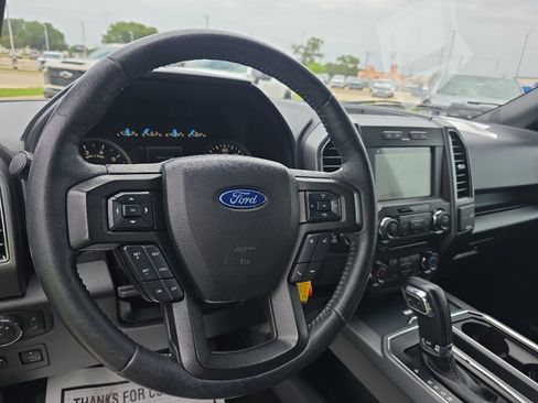 Used 2018 Ford F150 XLT w/ Equipment Group 302A Luxury AWD/4WD image 11
