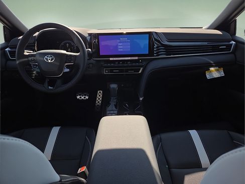 New 2026 Toyota Camry SE FWD image 16