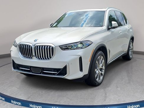 New 2026 BMW X5 xDrive40i w/ Premium Package AWD/4WD image 1