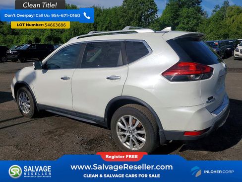 Used 2017 Nissan Rogue SV w/ SV Premium Package AWD/4WD image 3