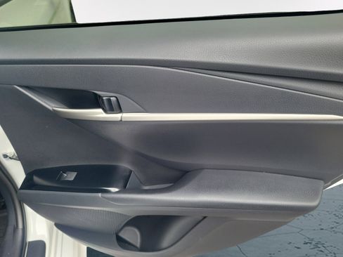 Used 2025 Toyota Camry LE FWD image 14