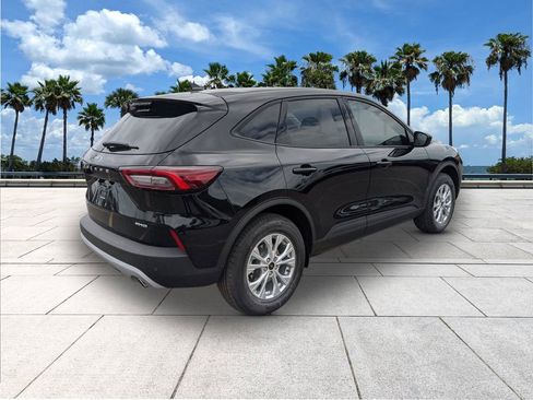 New 2026 Ford Escape Active w/ Active Premium Tech Pack AWD/4WD image 7