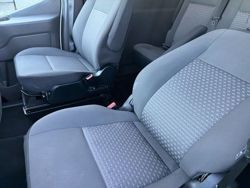 Used 2023 Ford Transit 350 XLT image 9