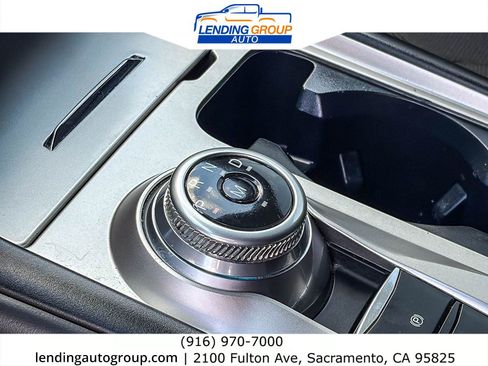 Used 2020 Ford Explorer XLT RWD image 19