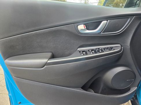 Used 2023 Hyundai Kona Limited w/ Cargo Package image 25