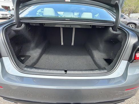 Used 2021 BMW 540i w/ Premium Package image 12