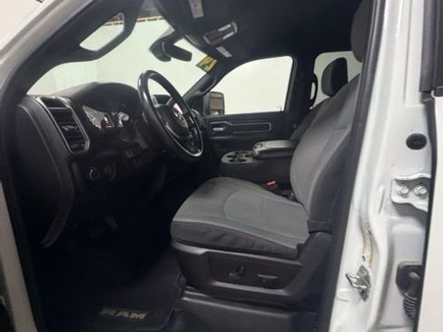 Used 2024 RAM 3500 Big Horn AWD/4WD image 14