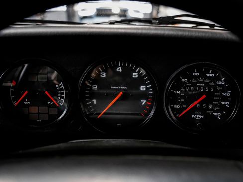 Used 1993 Porsche 911 RS America RWD image 12