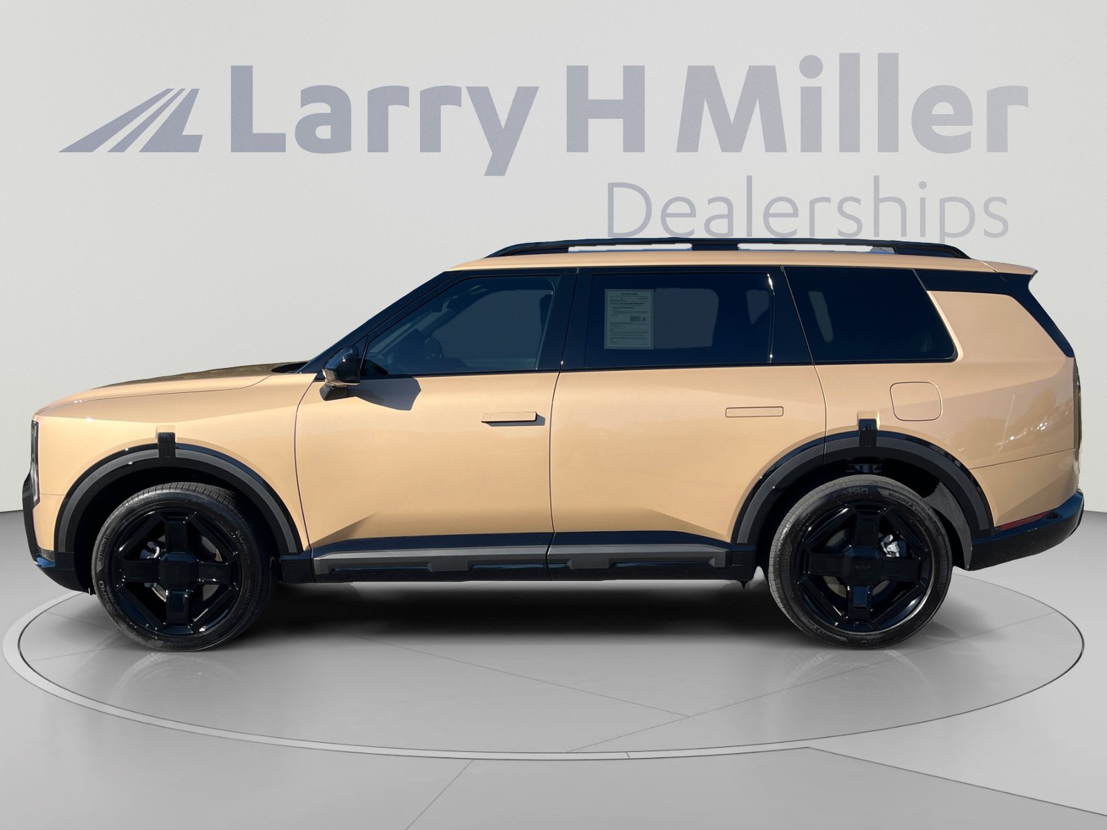 Used 2027 Kia Telluride EX X-Line w/ Towing Package AWD/4WD image 2