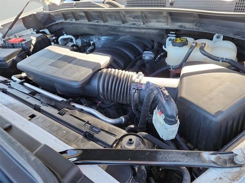 Used 2023 GMC Sierra 1500 SLT w/ SLT Convenience Package image 21