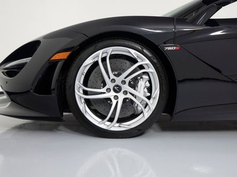 Used 2024 McLaren 750S Spider RWD image 10