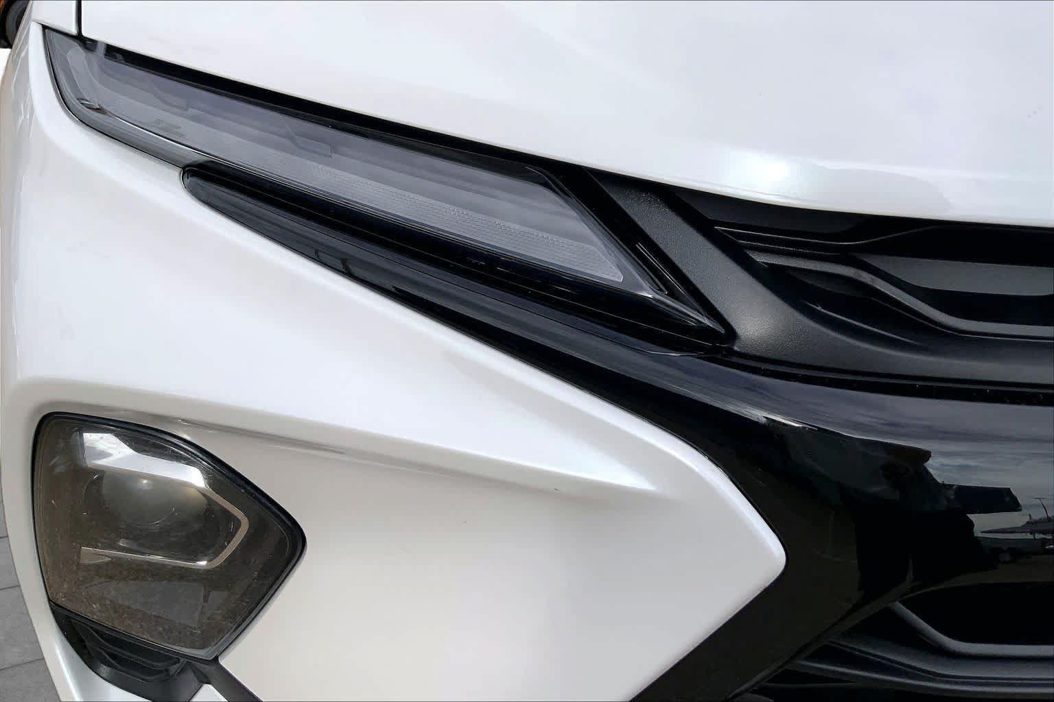 Used 2023 Chevrolet Blazer LT w/ Midnight/Sport Edition FWD image 28