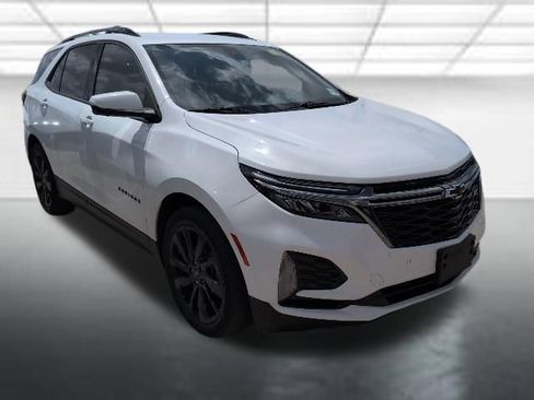 Used 2022 Chevrolet Equinox RS w/ RS Leather Package image 1