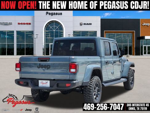 New 2026 Jeep Gladiator Mojave AWD/4WD image 5